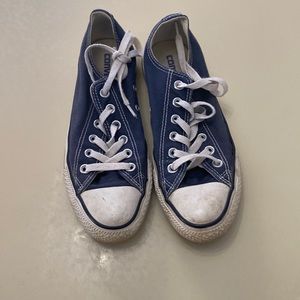 Converse low shoes